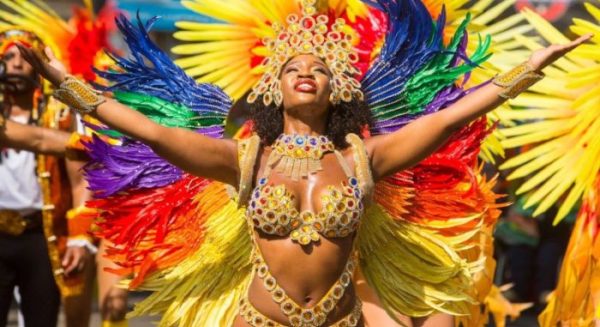 Ballerine di Samba al Carnevale di Rio viaggio in Brasile