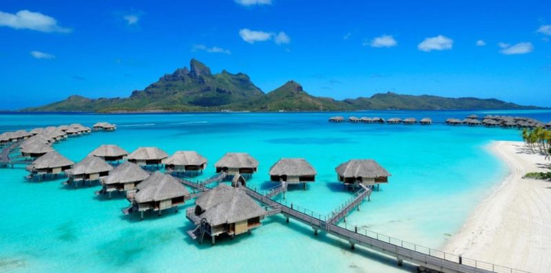 resort 5 stelle lusso Bora Bora polinesia